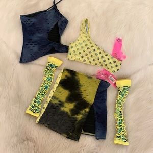 Sydney Carlson jaded London brand new set!